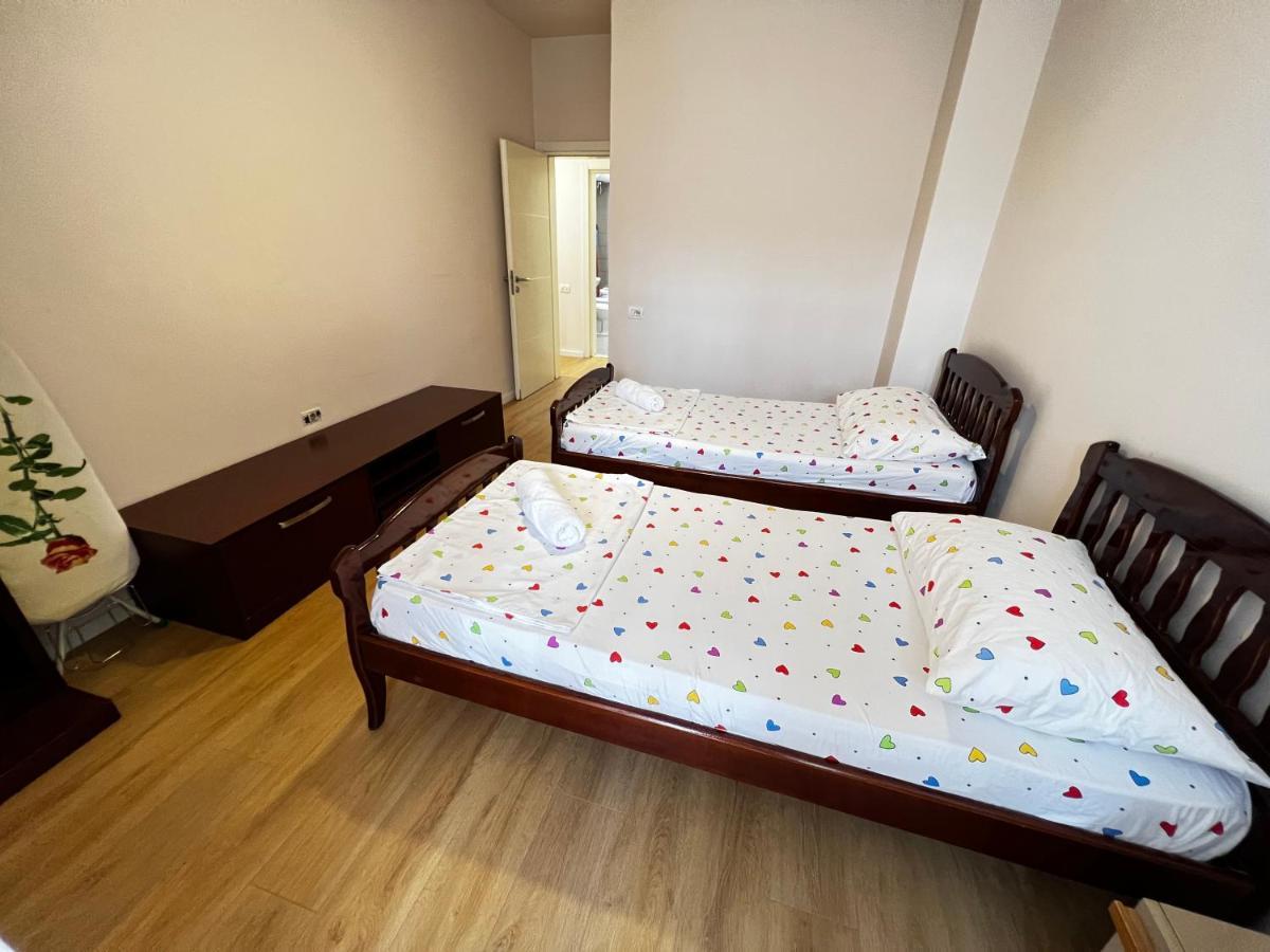 Tirana Main Square Apartamento Exterior foto