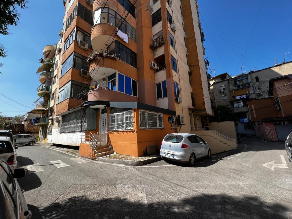 Tirana Main Square Apartamento Exterior foto
